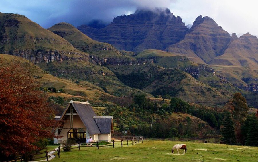 Champagne Castle Hotel, South Africa